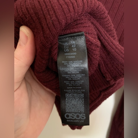 ASOS DESIGN scoop neck long sleeve sweater in fine knit rib - Picture 5 of 5